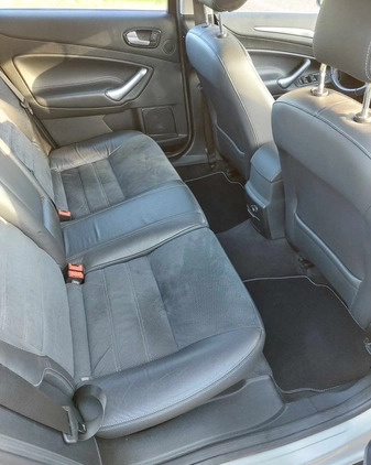 Ford Mondeo cena 21000 przebieg: 236000, rok produkcji 2009 z Korfantów małe 121